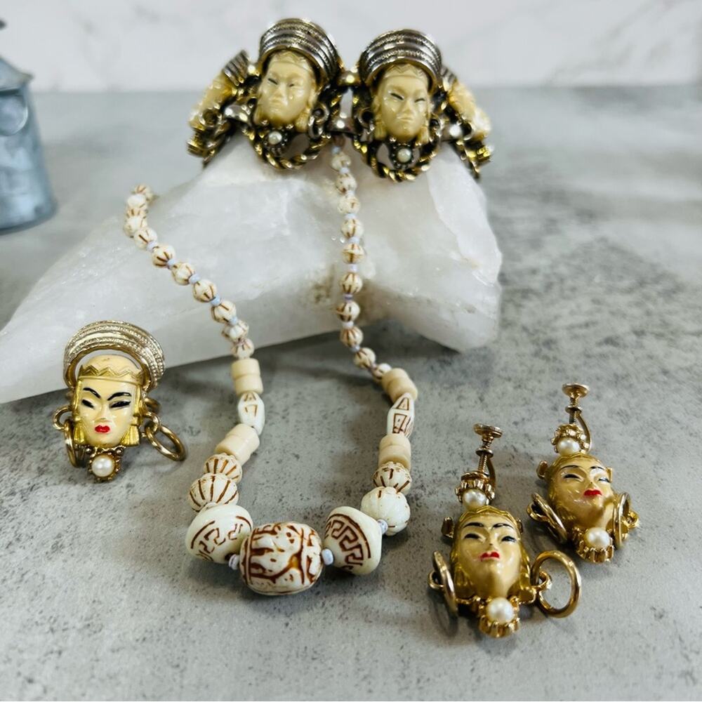 Selini Thai Princess Bracelet, Earrings Ring and Necklace set of 4 pieces